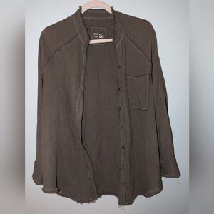 American Eagle button down